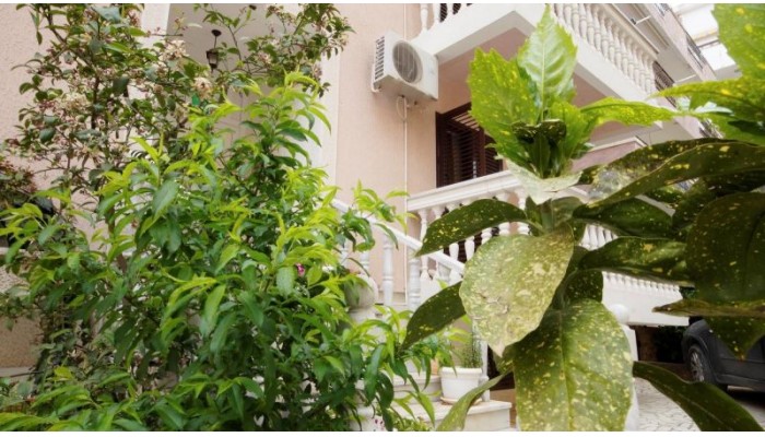 Apartments Glomazic poza 4