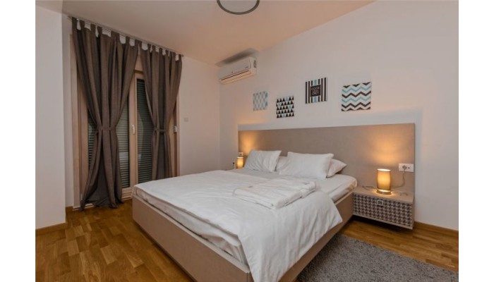 Apartments Krug poza 0