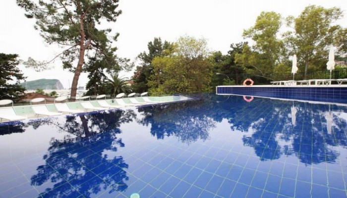 Hotel Budva poza 2