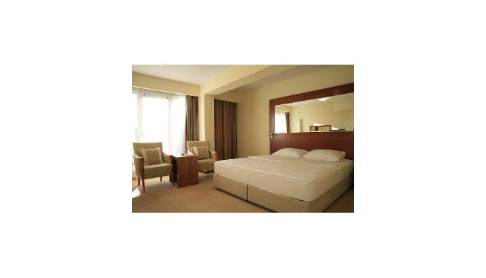 Hotel Podgorica poza 5