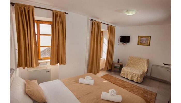 R-club Old Town Apartments poza 3
