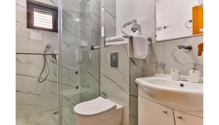 Villa Dvor Kornic poza 15