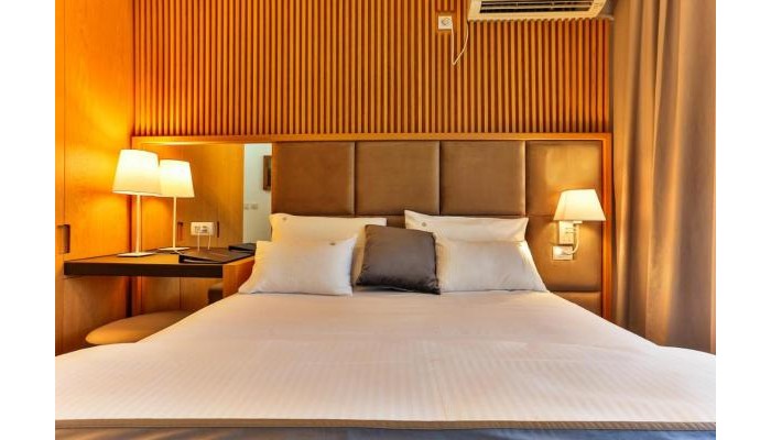 Villa Dvor Kornic poza 7