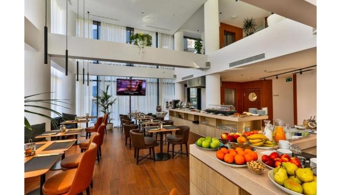 Villa Dvor Kornic poza 18