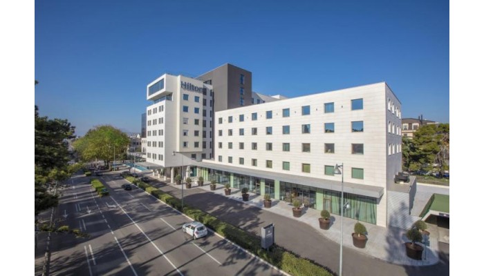 Hotel Hilton Podgorica Crna Gora poza 0