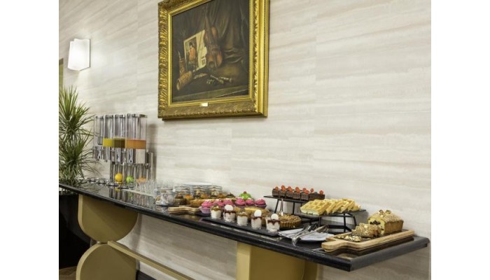 Hotel Hilton Podgorica Crna Gora poza 15