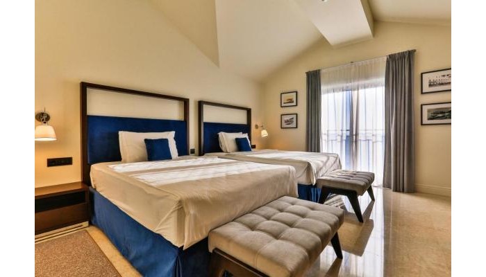 Hotel California poza 2