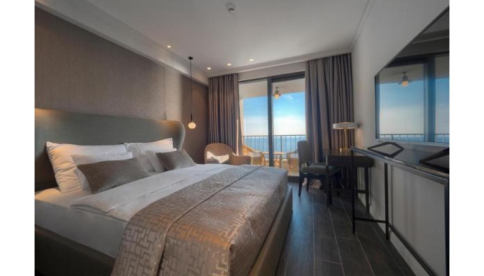 Vivid Blue Serenity Resort poza 3